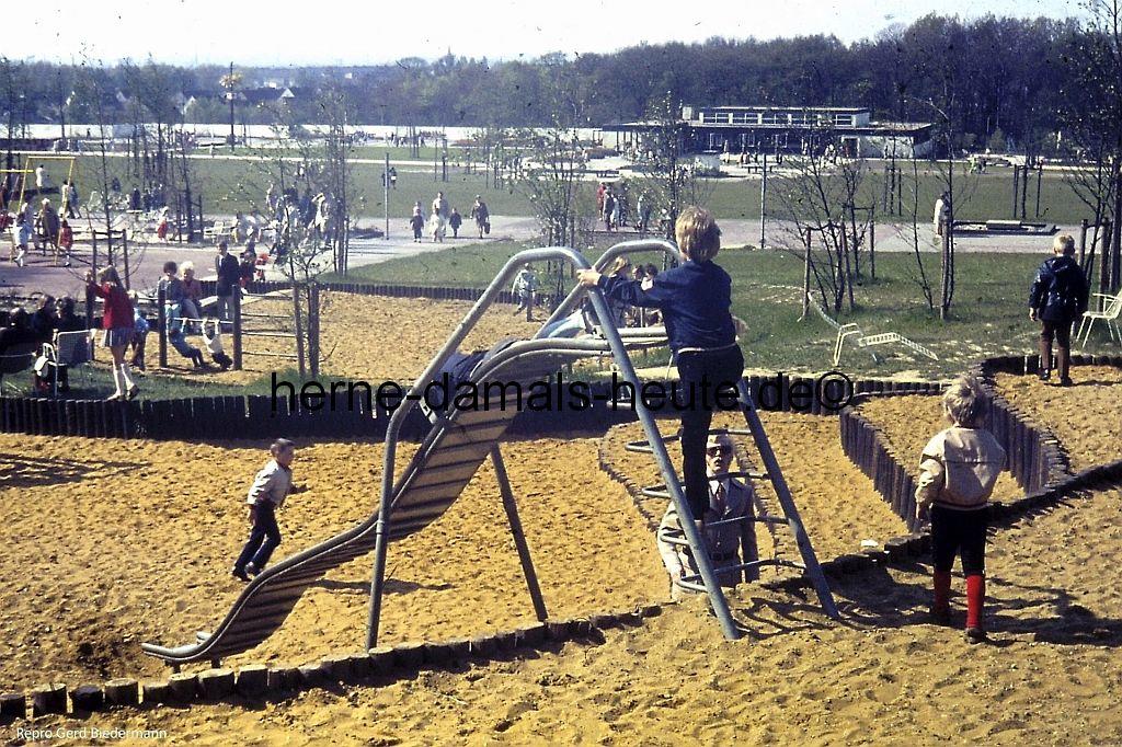 Spielplatz – Bild 6