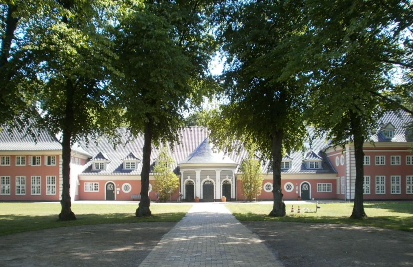 Mehrgenerationenhaus Volkshaus der Diakonie Altholstein – Bild 2