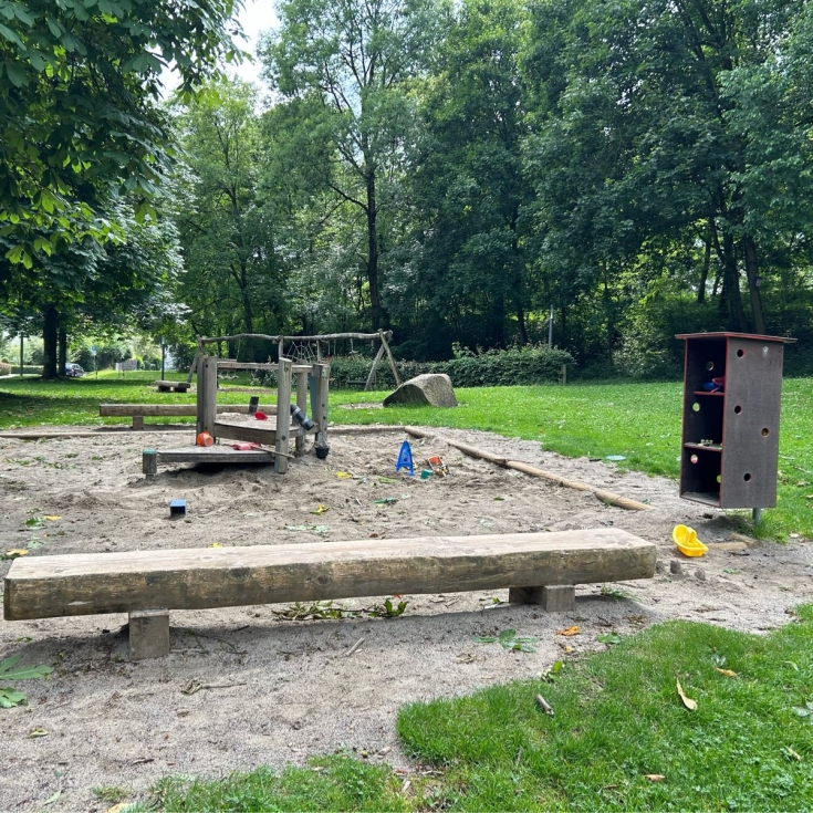 Spielplatz im Kurpark – Bild 1