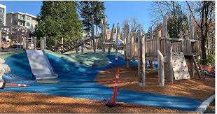 Moodyville Park Playground – Bild 5