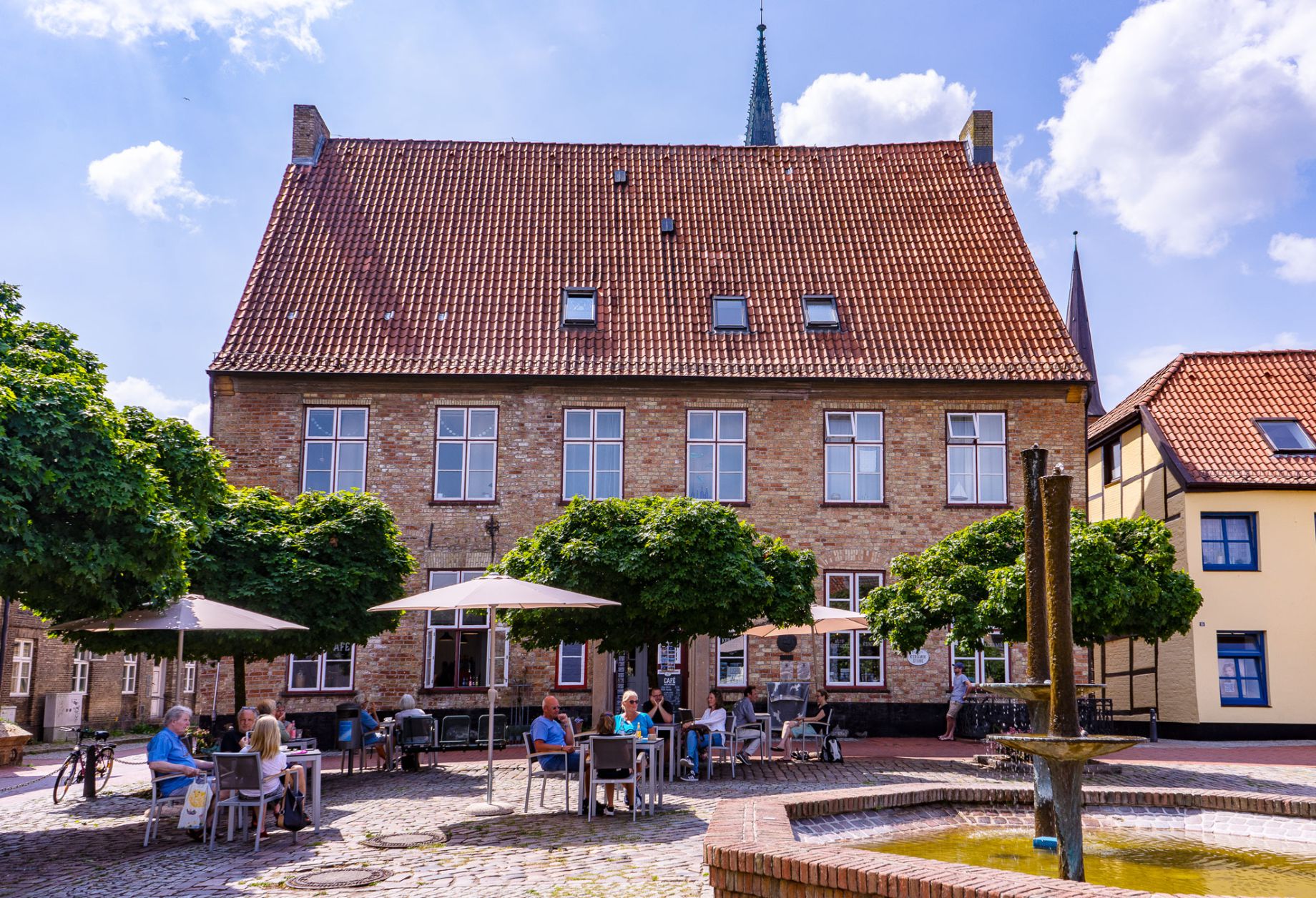Alte Apotheke - Keramikstube & Café – Bild 1