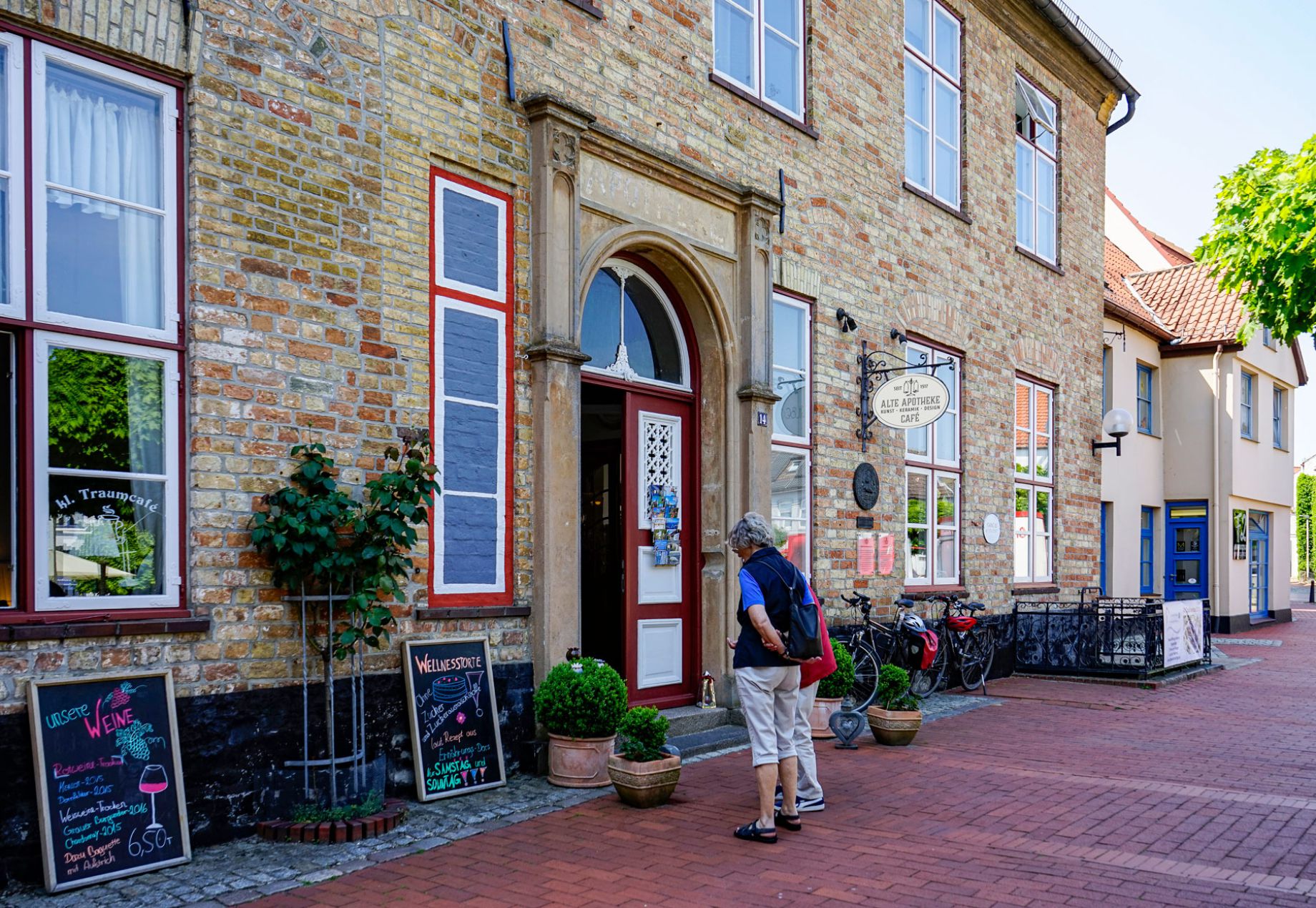 Alte Apotheke - Keramikstube & Café – Bild 2