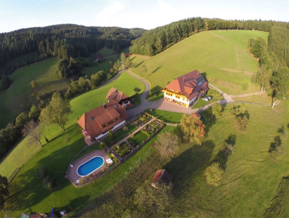 Fußbauernhof - Daniel Schmid – Bild 3