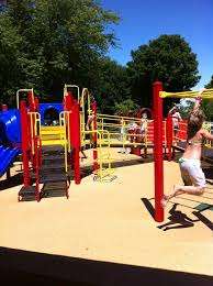 Hardy Park Children's Play Structure – Bild 6
