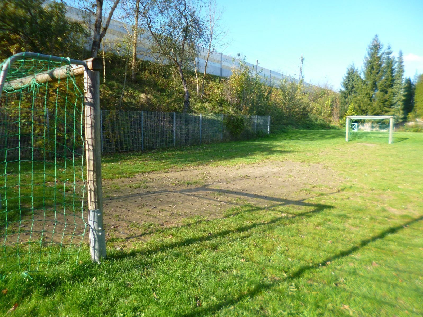 Bolzplatz – Bild 5