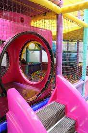 Kids playground in Struthers Park – Bild 4