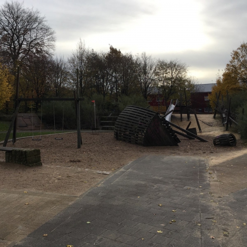 Spielplatz Holmbrook – Bild 2