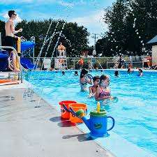 Piscine Municipale – Bild 4