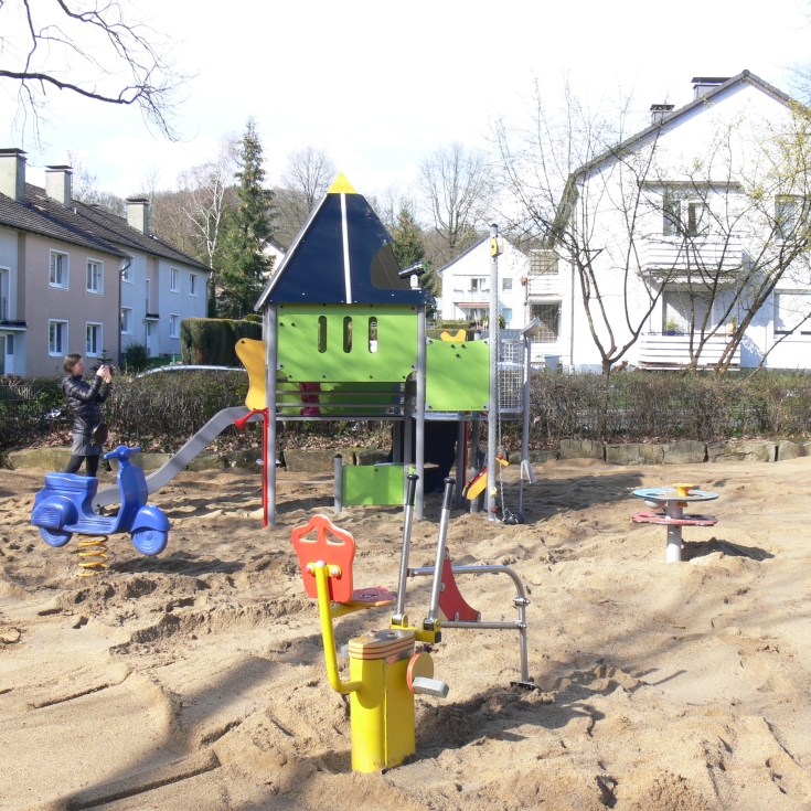 Spielplatz – Bild 5