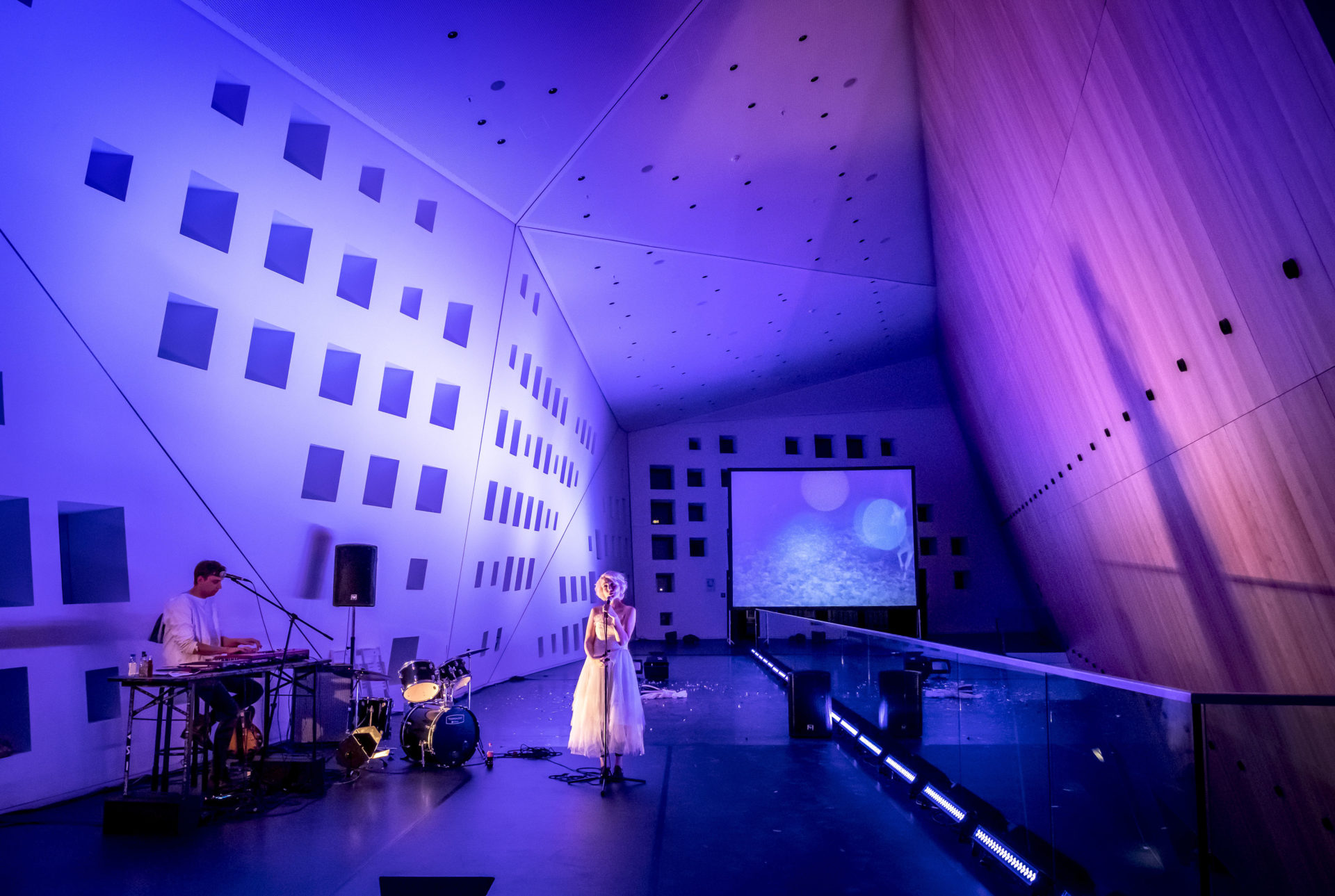 kING Kultur- und Kongresshalle – Bild 1