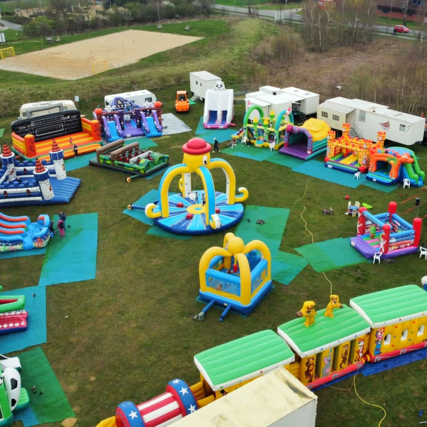 Hüpfburgenland Fun City Micheln – Bild 6