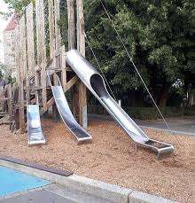 Place de jeux – Bild 3