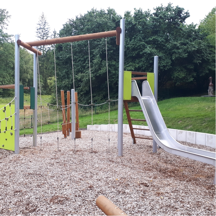 Spielplatz Oberer Hengsbacher Weg – Bild 1