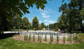 Marie Curtis Playground – Bild 5