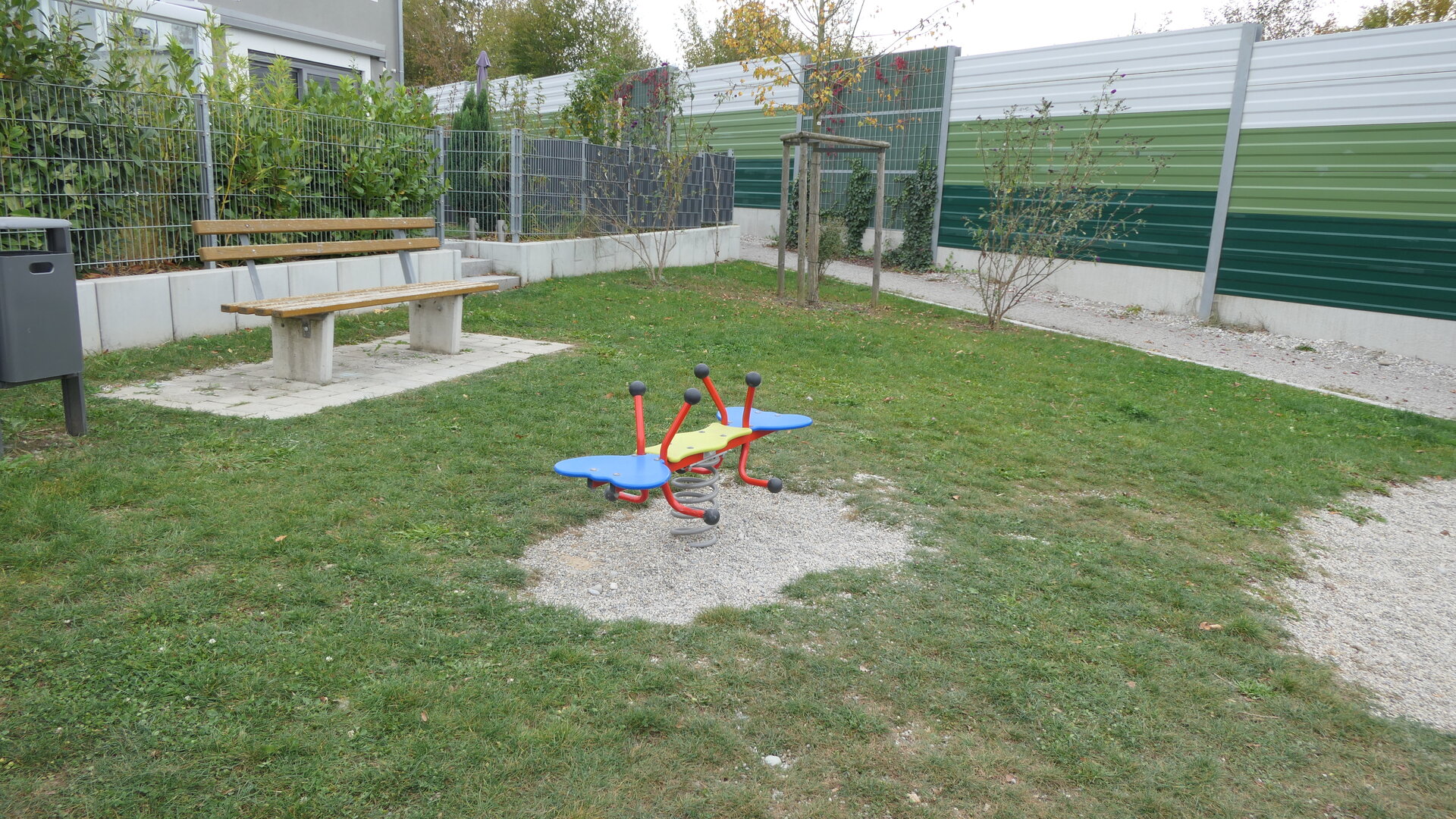 Kinderspielplatz – Bild 2