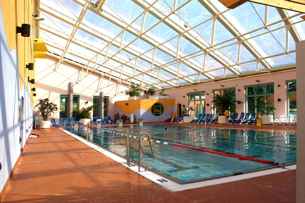 WEBALU Hallen- und Freibad – Bild 2