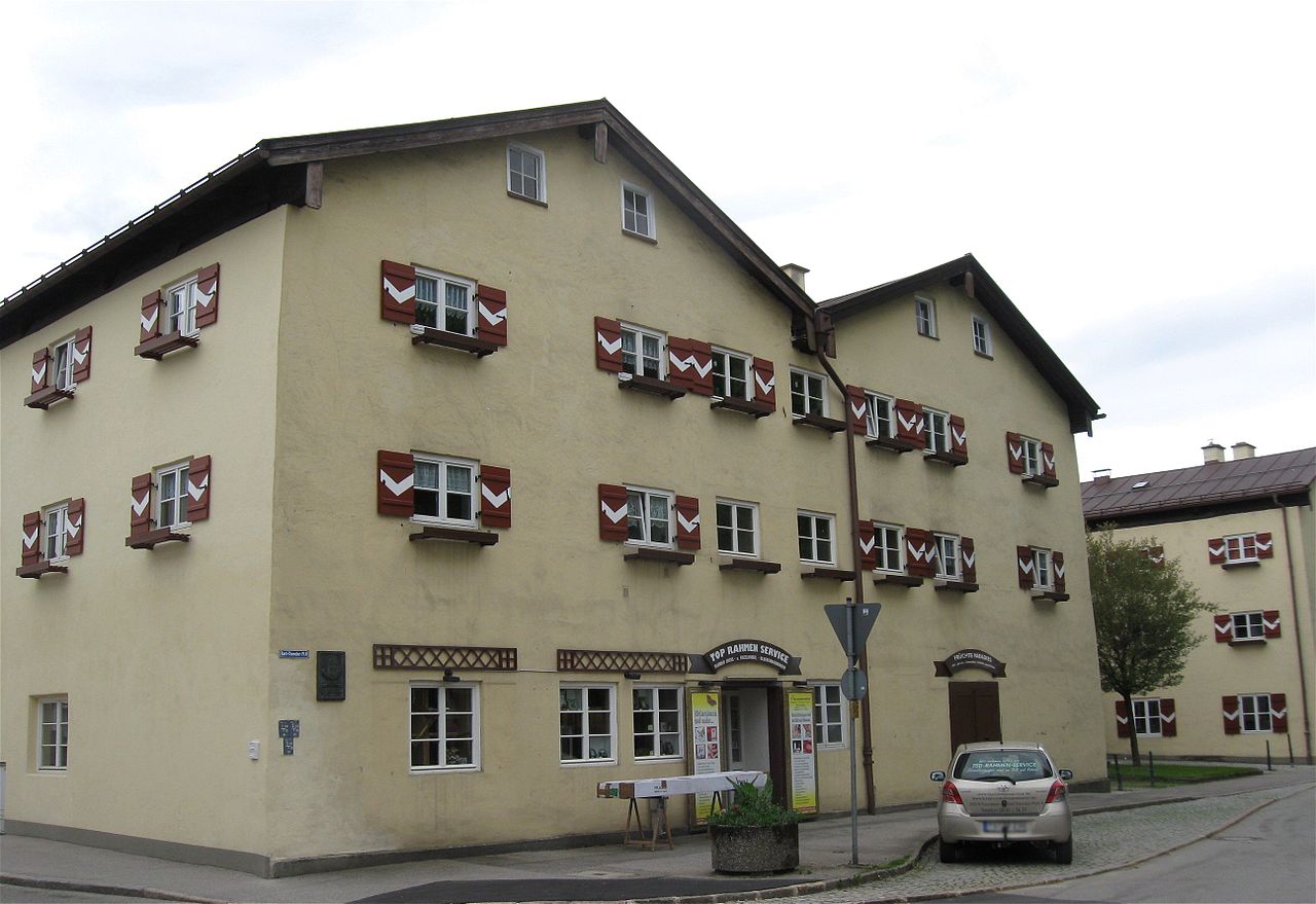 Spielplatz in der Au – Bild 3