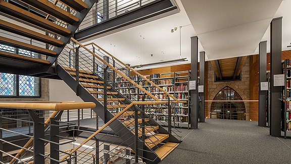 Stadtbibliothek »Brüder Grimm« Heilbad Heiligenstadt – Bild 5