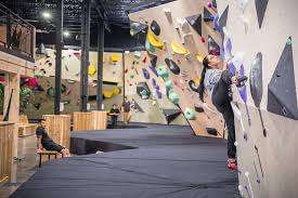 Klimat 2.0 - Boulder - Cafe - Fitness - Ottawa Ontario – Bild 3