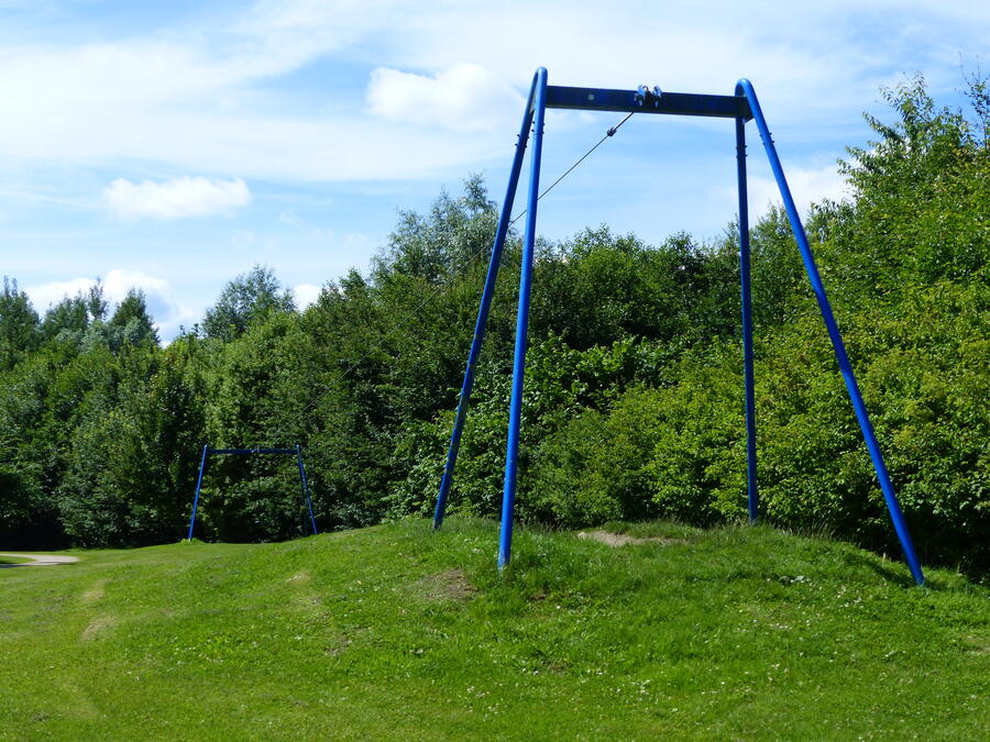 Bolzplatz und Seilbahn – Bild 4