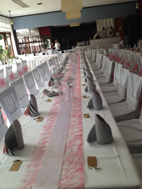 Hellas-Salute – Bild 4