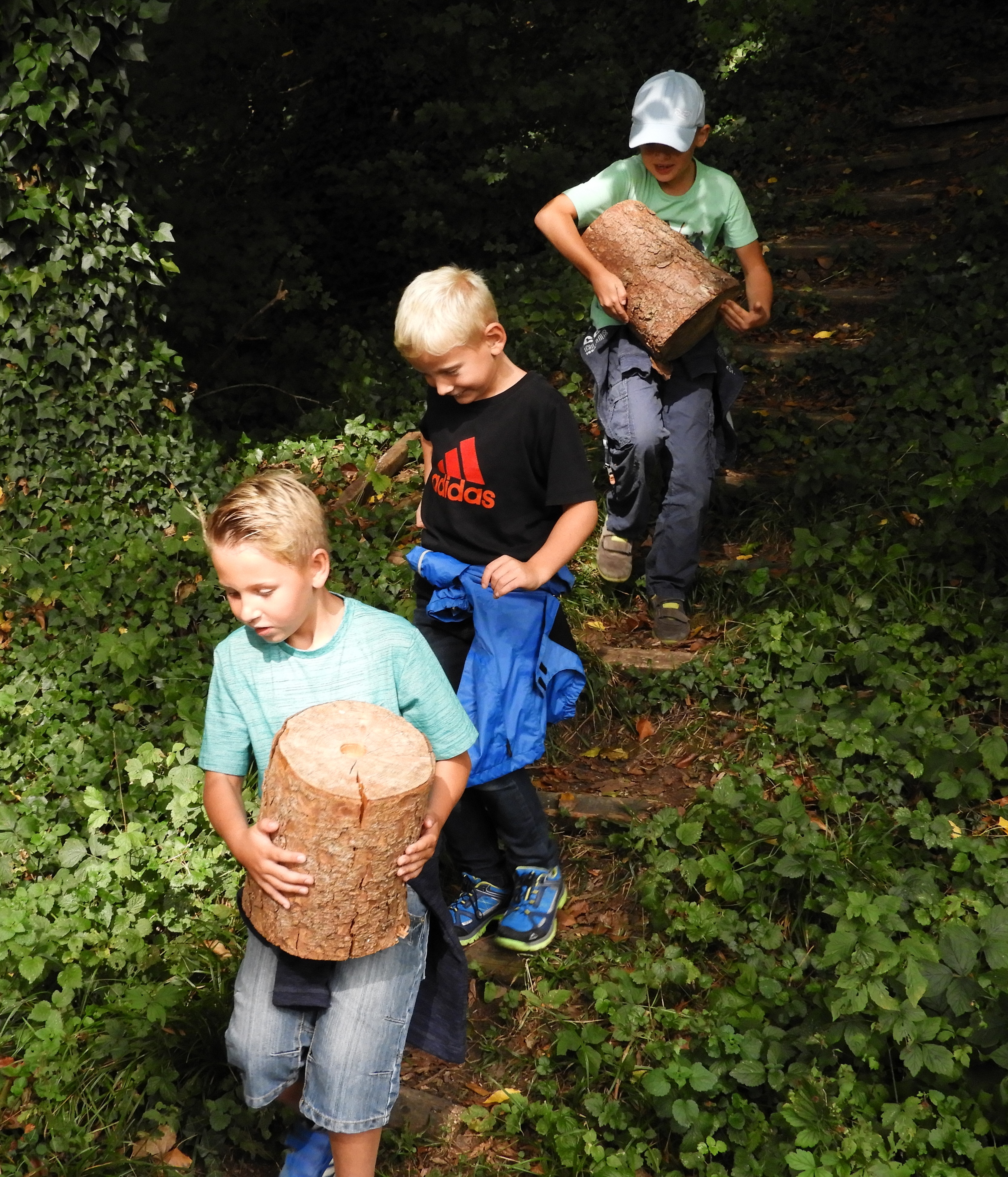 Abenteuer am Leimbach - Erlebnispädagogik - Kindergeburtstage und Bogenschießen für Kinder – Bild 2