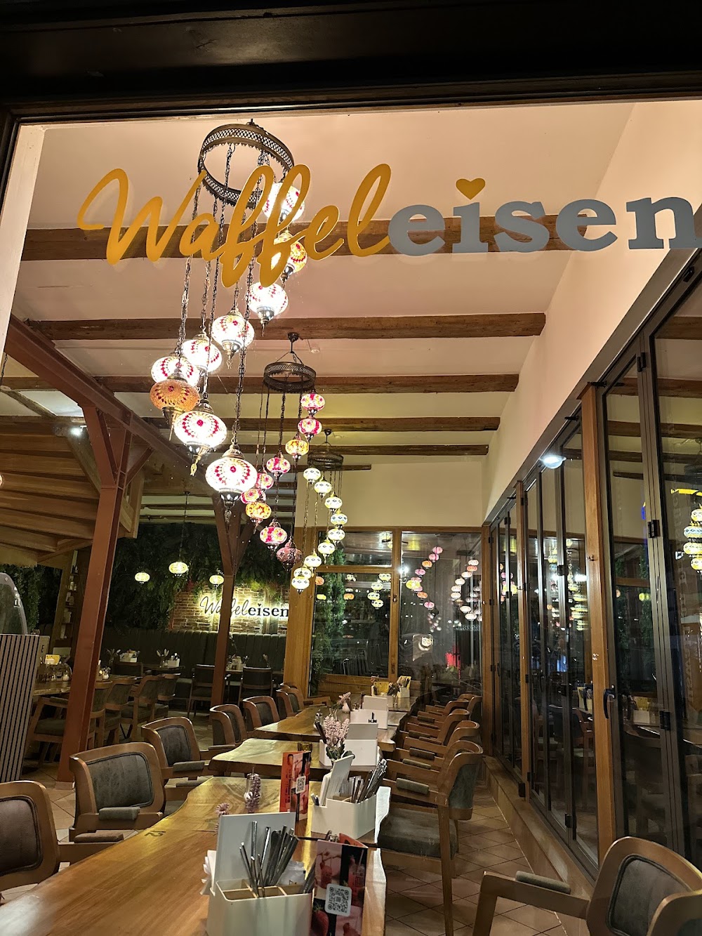 Waffeleisen-Frühstücks-Erlebnis – Bild 1