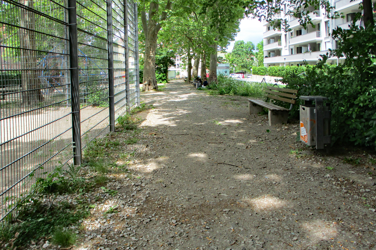 Spielplatz Prof.-Ernst-Nathan-Straße – Bild 4
