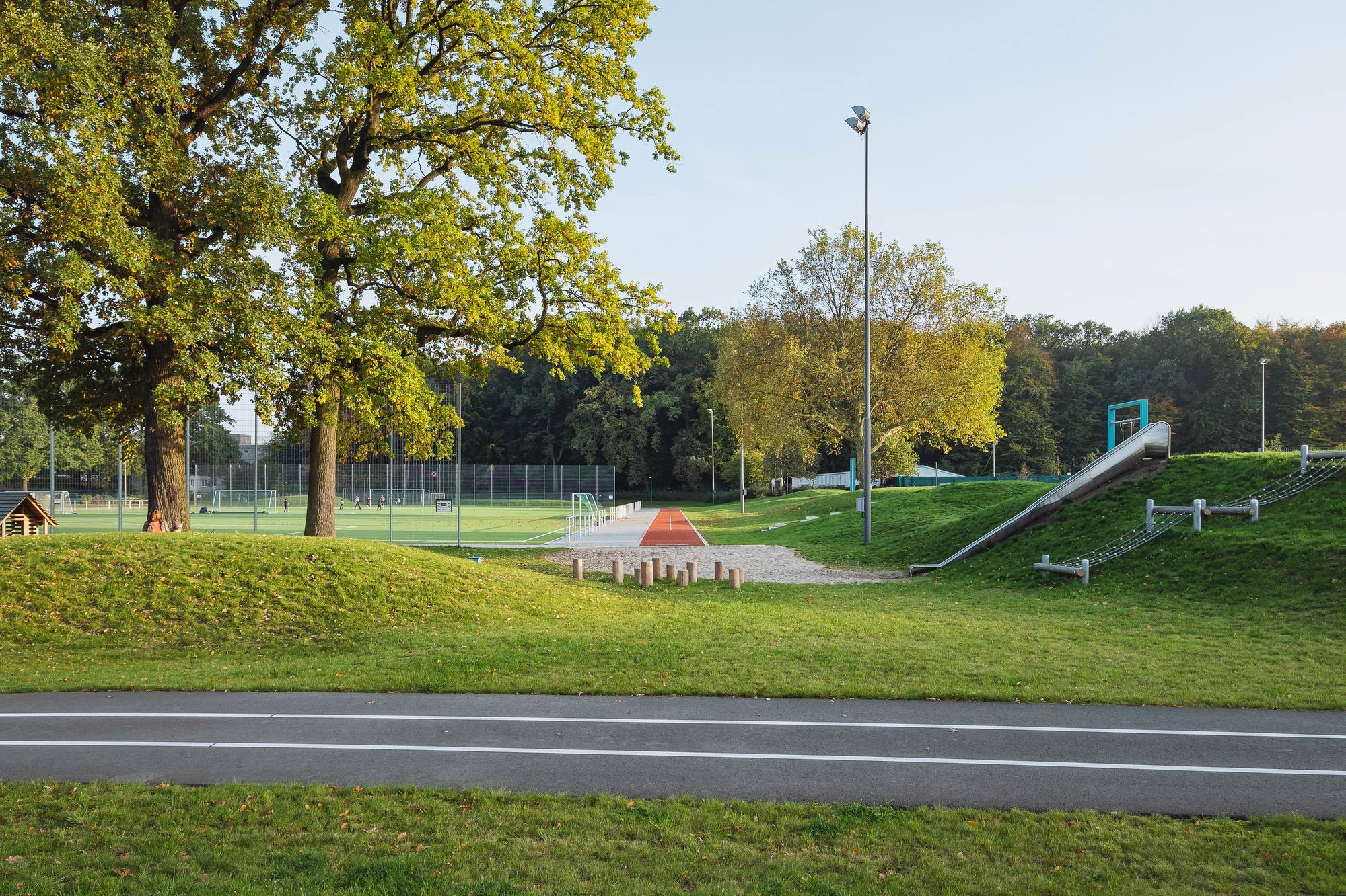 Spielplatz – Bild 4