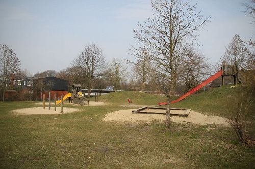 Spielplatz Mozartstr. – Bild 2