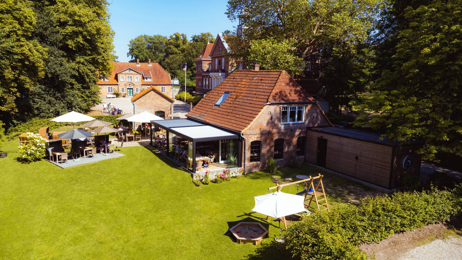 LANDHAUS Gut Oehe Café & Bistro – Bild 3