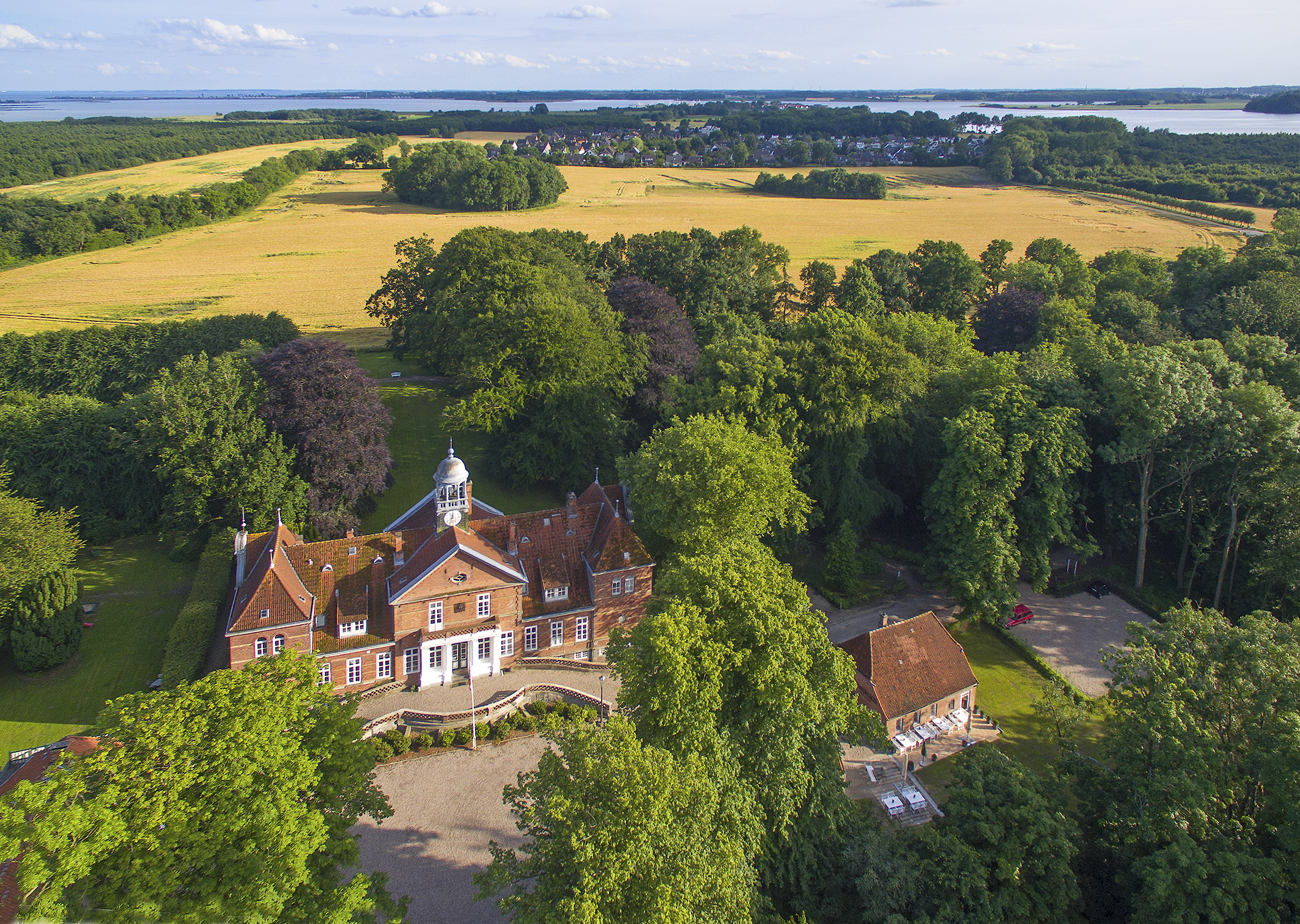 LANDHAUS Gut Oehe Café & Bistro – Bild 4