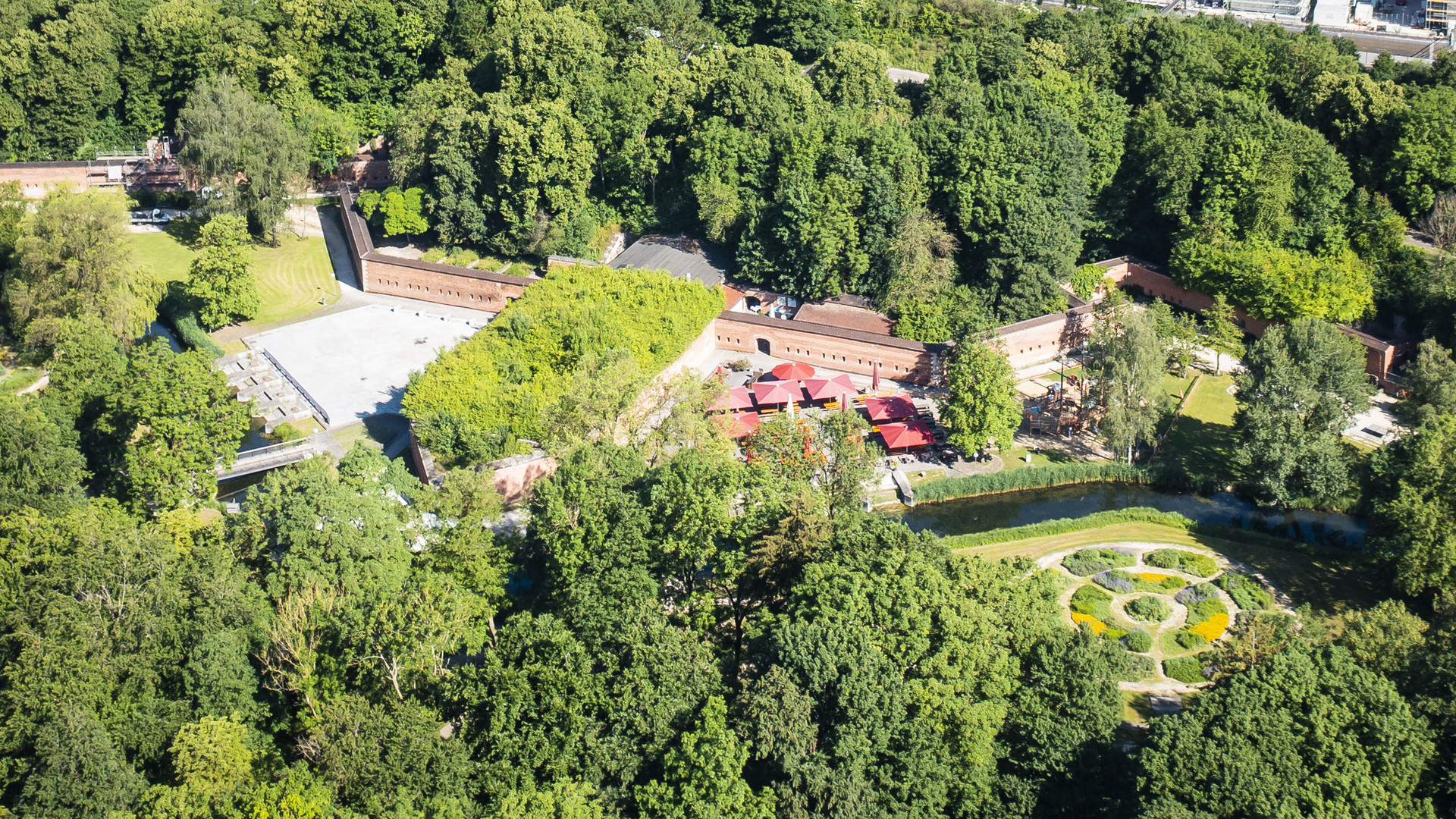 Glacis Park Neu-Ulm – Bild 1