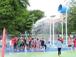 Victoria Park Outdoor Pool & Splash Pad – Bild 6
