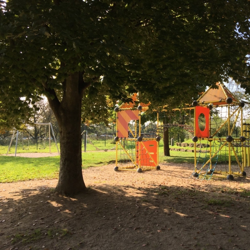 Spielplatz Im Schildchesacker – Bild 1
