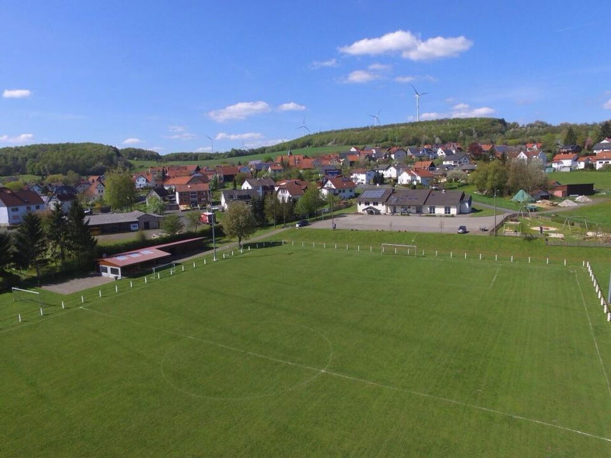 Sportplatz Breitenbach – Bild 2
