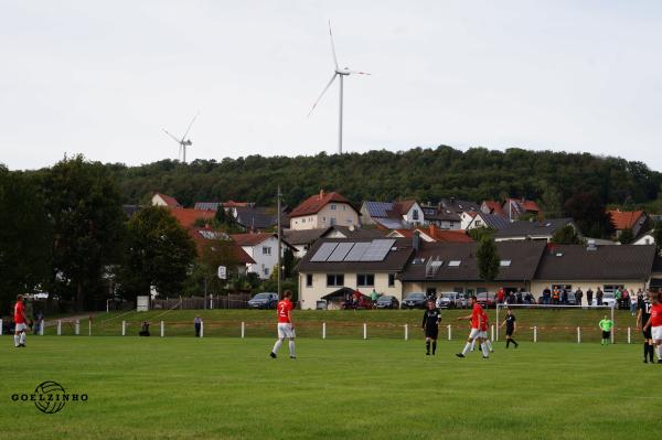 Sportplatz Breitenbach – Bild 3
