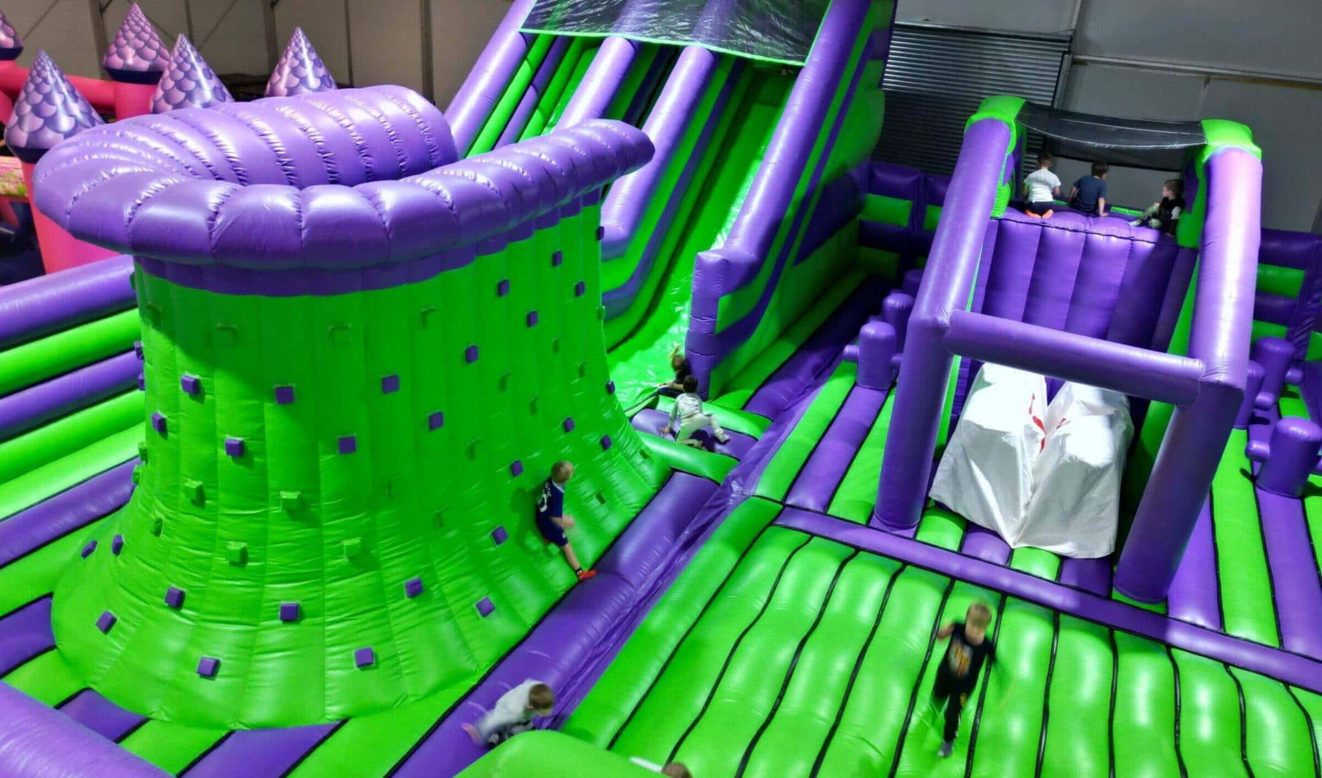 Kinderarena Vermietung Hüpfburgen und Zeltverleih – Bild 5