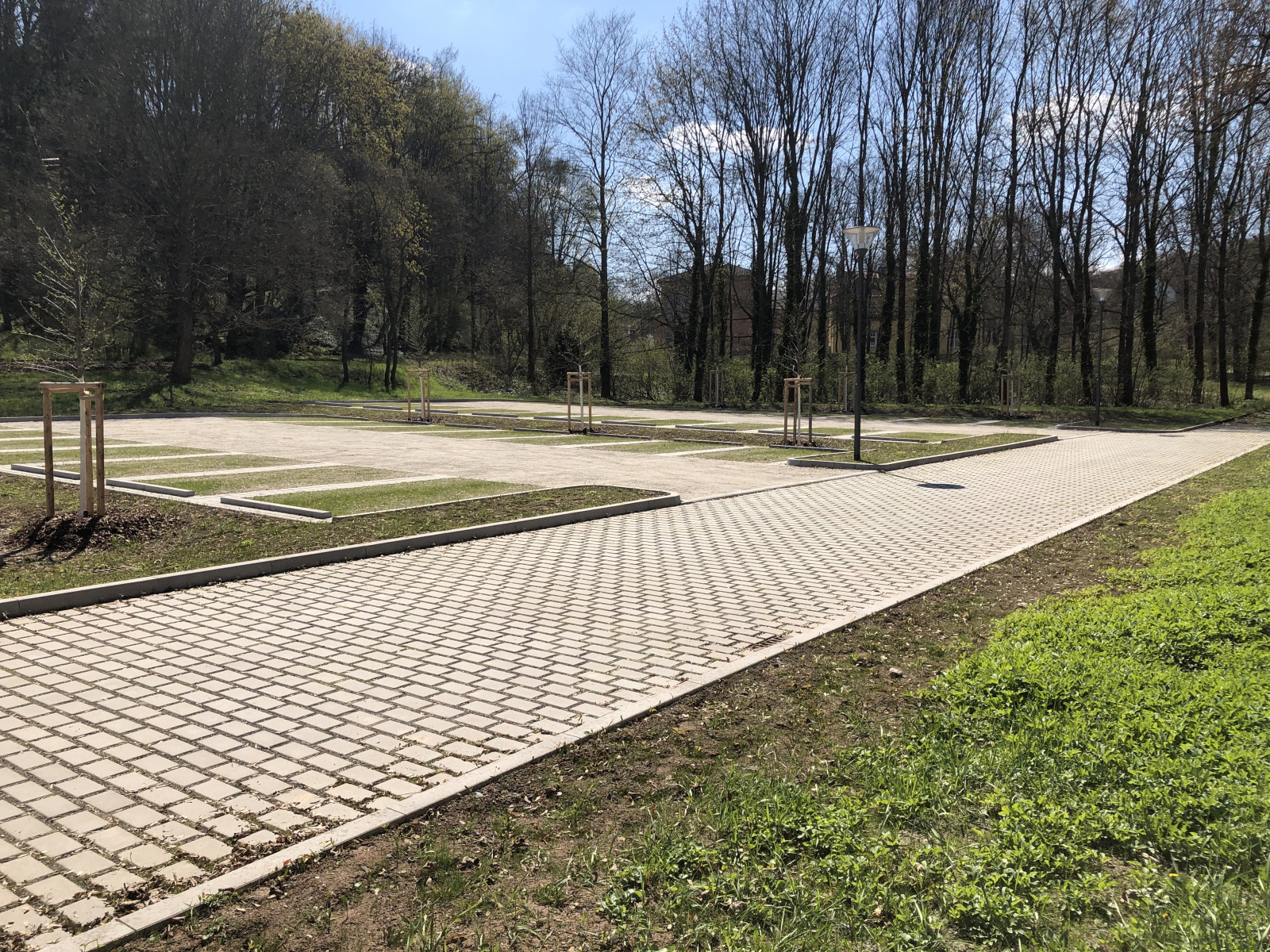 Parkplatz Burgring – Bild 6