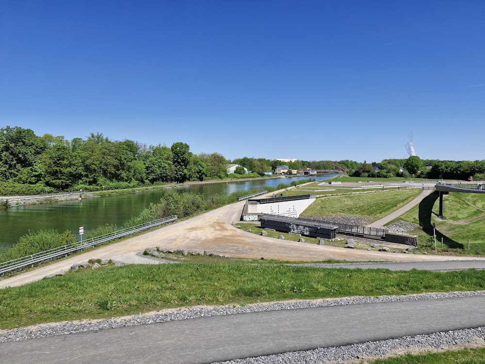 Wasserkreuz Castrop-Rauxel (Emscherdurchlass & Brücke: Sprung über die Emscher) – Bild 2
