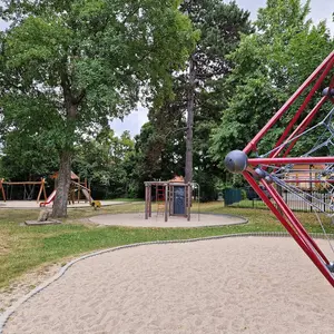 Spielplatz Alt-Oetzsch – Bild 1