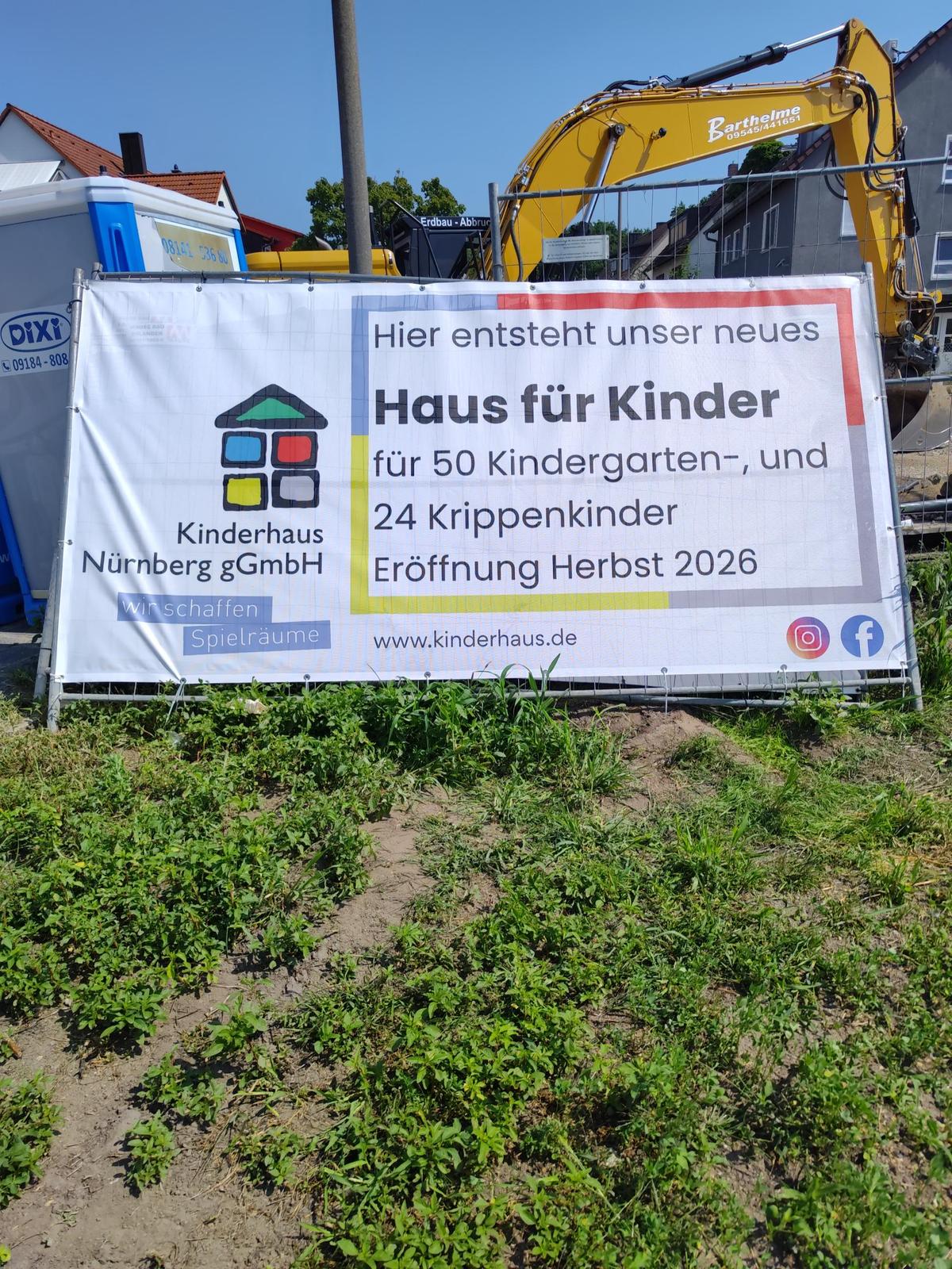 Haus für Kinder Unterm Blätterdach – Bild 1