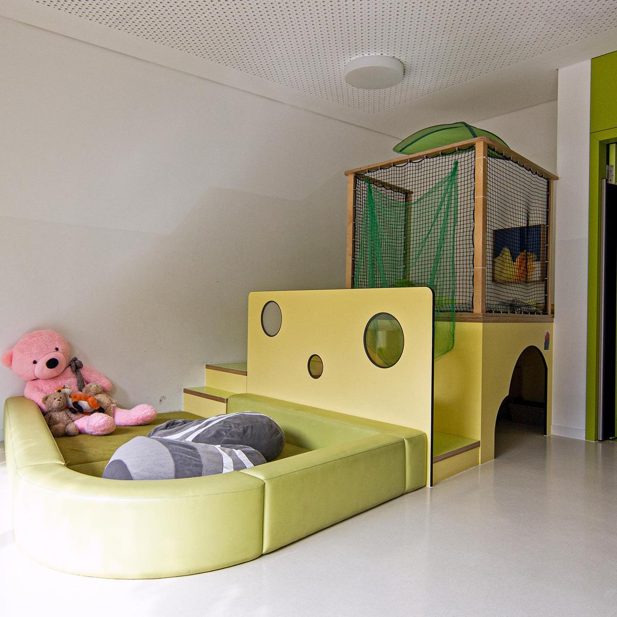 Haus für Kinder Unterm Blätterdach – Bild 2