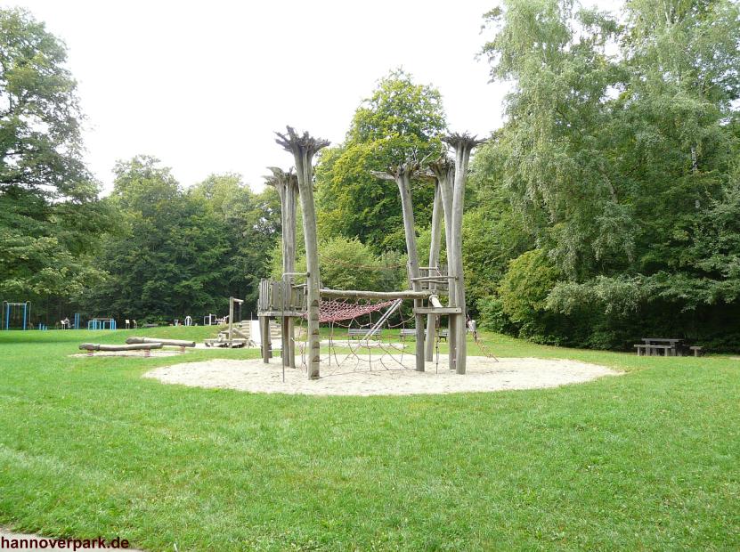 Waldspielplatz – Bild 2