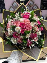 Eloquent Flora - Flower Shop & Café – Bild 4