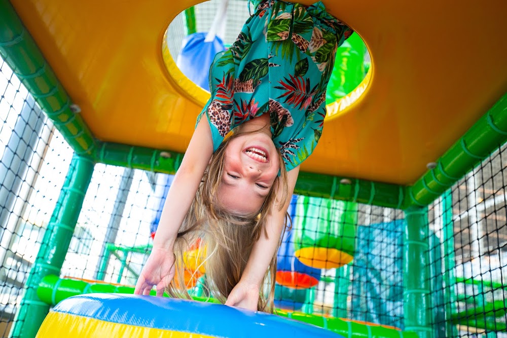 Monkey Town – Bild 5