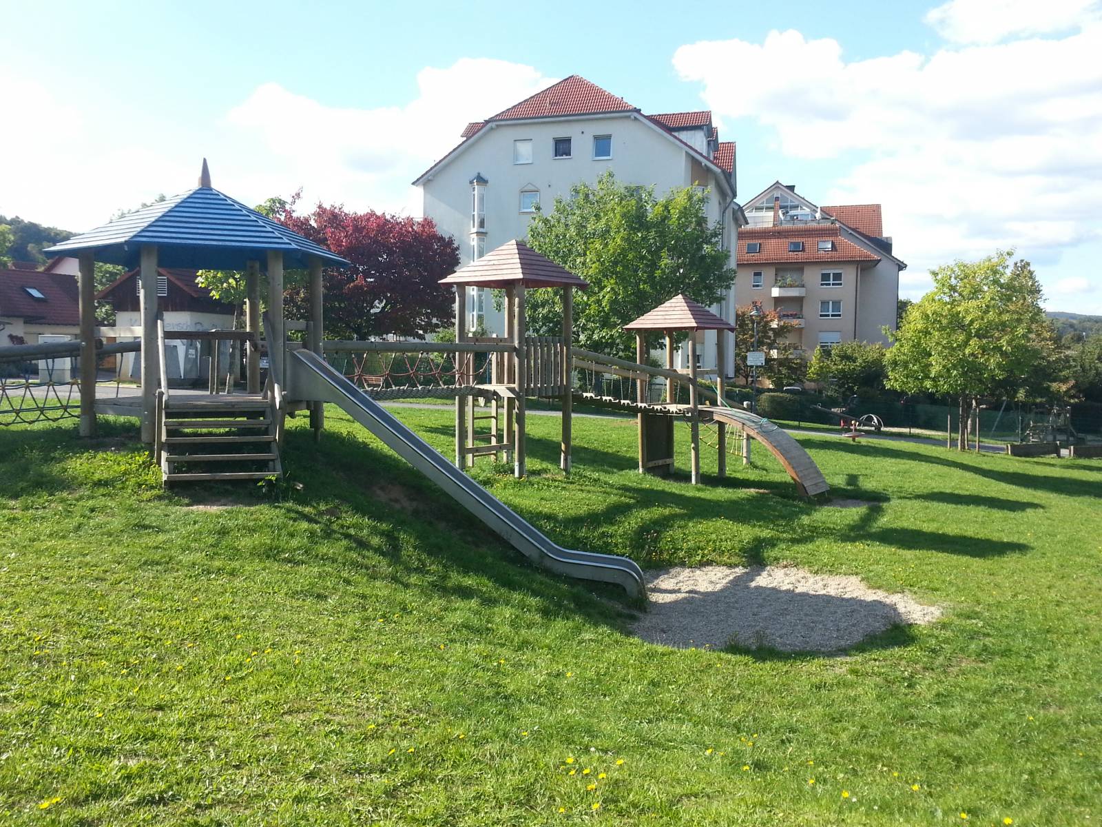 Spielplatz Geschwister-Scholl-Ring – Bild 1