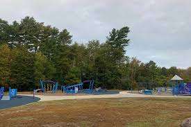 Brownlow Park Playground – Bild 2