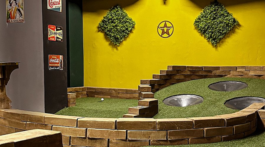 Balls&Clubs - Indoor-Minigolf in München – Bild 5