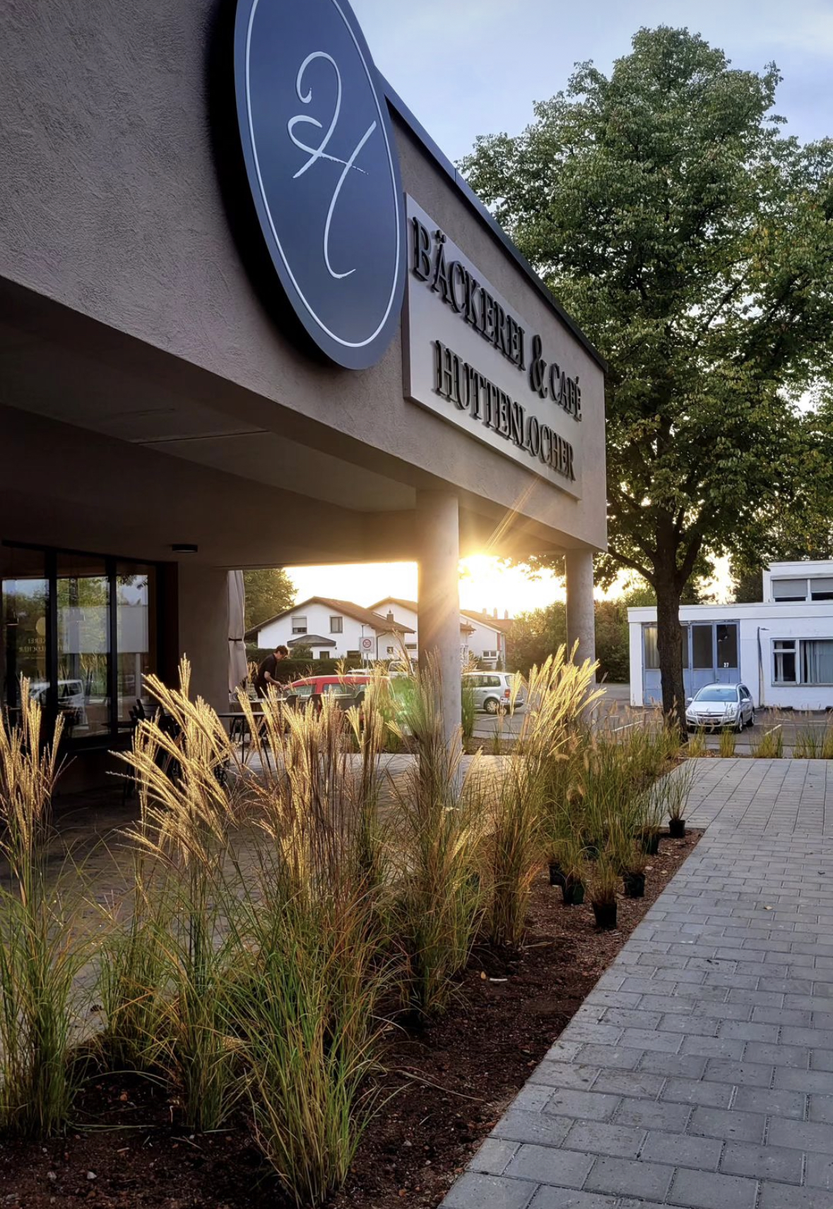 Bäckerei und Cafe Huttenlocher – Bild 1